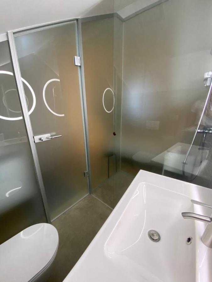 Sobe “Zavjetrina” Apartment Murter Bagian luar foto